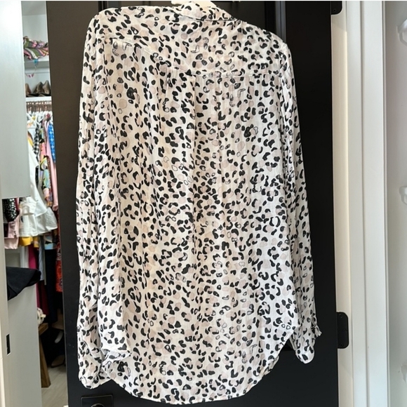 Cloth & Stone Leopard Print Button Down Top, XL - Picture 3 of 7